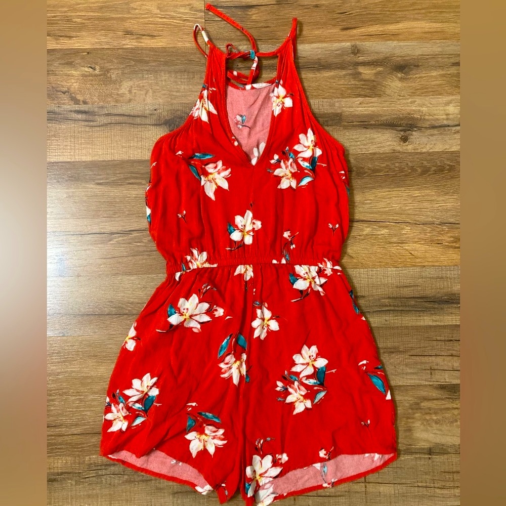 So | Women’s Floral High Neck Romper - Picture 5 of 10